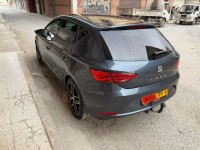 سيارات-seat-leon-2019-سدراتة-سوق-أهراس-الجزائر