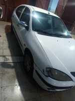 citadine-renault-megane-1-2000-el-khroub-constantine-algerie