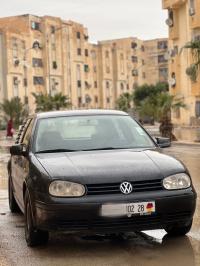 سيارات-volkswagen-golf-4-2002-مسيلة-المسيلة-الجزائر