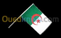 تلمسان-ندرومة-الجزائر-حياكة-و-خياطة-drapeaux-algeriens