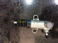 المحرك-و-علبة-السرعة-recepteur-embrayage-mahindra-scorpio-عين-مليلة-دار-البيضاء-أم-البواقي-الجزائر