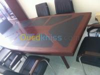 oran-algerie-bureautique-internet-bureau-table-de-réunion-chaises