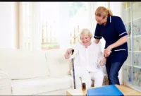 Infirmière et Garde malade pour femme