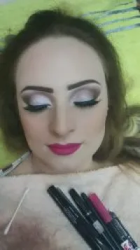 coiffeuses estheticiennes ongleristes