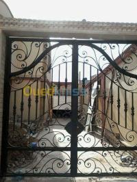 البليدة-بوفاريك-الجزائر-ديكورات-و-ترتيب-travaux-de-forgeron
