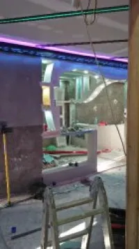   Travaux d' aménage  et  décoration