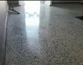 Ponçage et lustrage