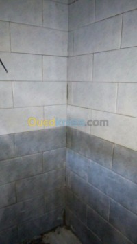 alger-bab-el-oued-algerie-construction-travaux-maçon