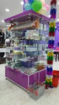 vitrine en verre pour les magasins 