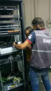 Électricité, informatique, téléphone