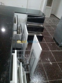 قسنطينة-الجزائر-صناعة-و-تصنيع-menuiserie