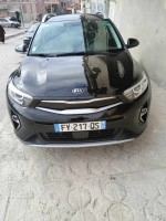 tout-terrain-suv-kia-stonic-2021-dynamics-constantine-algerie