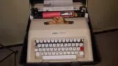 Machine à écrire Dactylo Olivetti 35