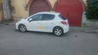 voitures-peugeot-207-2012-blida-algerie