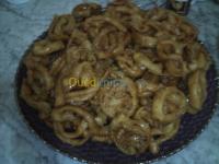 وهران-الجزائر-توريد-الطعام-و-حلويات-gateau-traditionelle