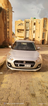 voitures-suzuki-swift-2022-el-oued-algerie