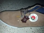 Chaussures PATAUGAS en daim . 41