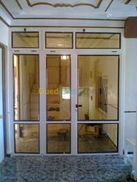 بجاية-الجزائر-وسط-نجارة-و-أثاث-aluminium