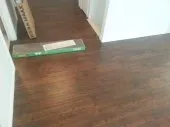 dalle de sol faïence et parquet 