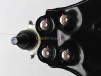 المحرك-و-علبة-السرعة-triangle-de-suspension-inf-isuzu-d-max-عين-مليلة-دار-البيضاء-أم-البواقي-الجزائر