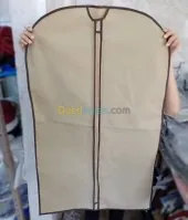 housse de vêtements