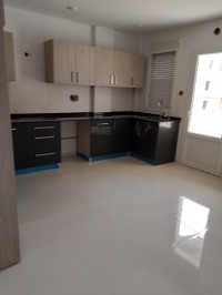 Vente Appartement F3 Alger Ain benian thumbnail 3