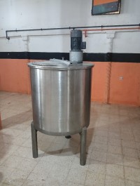 صناعة-و-تصنيع-cuve-alimentaire-pour-fromages-lait-et-boissons-a-pulpe-500-litres-بئر-توتة-الجزائر