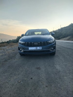 voitures-fiat-tipo-life-2023-guelma-algerie