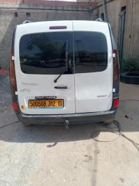 السيارات-النفعية-renault-kangoo-2012-عمر-البويرة-الجزائر