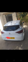 voitures-renault-clio5-2021-business-tizi-ouzou-algerie