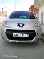 voitures-peugeot-partner-2011-tepee-allure-el-ogla-tebessa-algerie