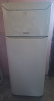 refrigirateurs-congelateurs-refrigerateur-ariston-frikat-tizi-ouzou-algerie