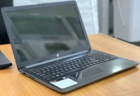LIQUIDATION HP 15 / N 3540 /4G/ 256 SSD/15.6 BATTERIE 00