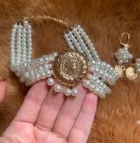 Parure de luxe ras de cou plus boucles d oreilles dernière collection de ah bijoux