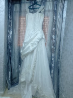 robes-blanches-robe-blanche-ouled-fayet-alger-algerie