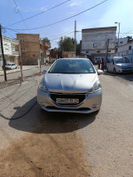 voitures-peugeot-208-2013-access-skikda-algerie