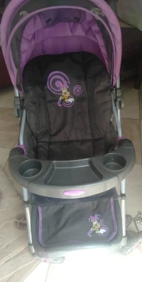 Poussette très bon état 