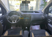 automobiles-renault-kangoo-2023-stepway-mostaganem-algerie