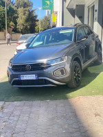 voitures-volkswagen-t-roc-2024-stille-plus-ben-aknoun-alger-algerie