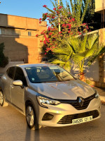 voitures-renault-clio-5-2021-chlef-algerie