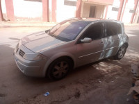 moyenne-berline-renault-megane-2-2004-froha-mascara-algerie