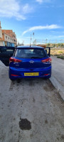 moyenne-berline-hyundai-i20-2018-facelift-chlef-algerie