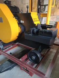 CISAILLE ELECTRIQUE DE ROND A BÉTON GUTE ICARO آلة قطع قضبان حديد التسليح (سيزاي) 