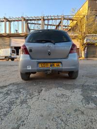 سيارات-toyota-yaris-2006-جندل-عين-الدفلة-الجزائر