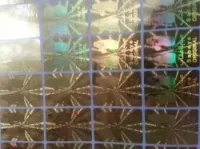 Impression d'étiquettes dorées et arge