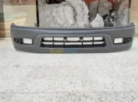 PARE CHOC AVANT FORYOTA ADMIRAL 2008