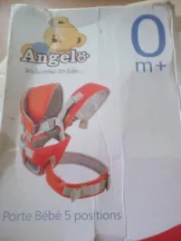 un porte bébé