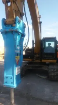 MARTEAU BRISE ROCHES