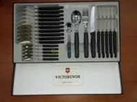 menagére VICTORINOX 24P