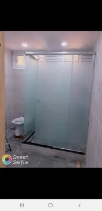 Cabine de douche, vitrine